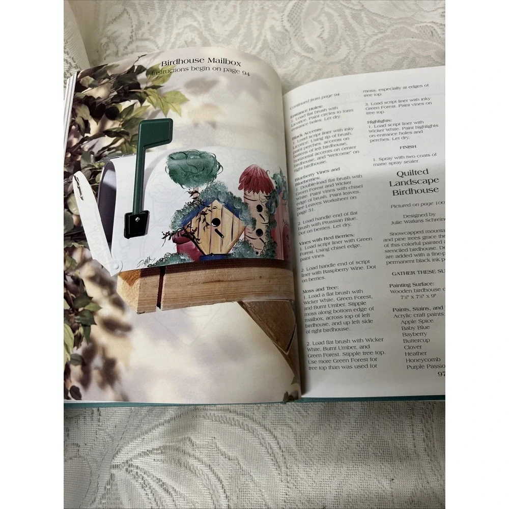 2 Painting Books By Plaid, Painted‎ Birdhouses, Floor cloths Instructions Guide